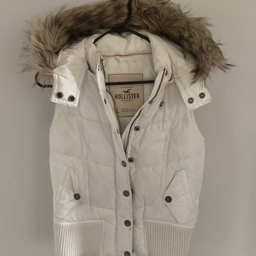 Hollister Vest